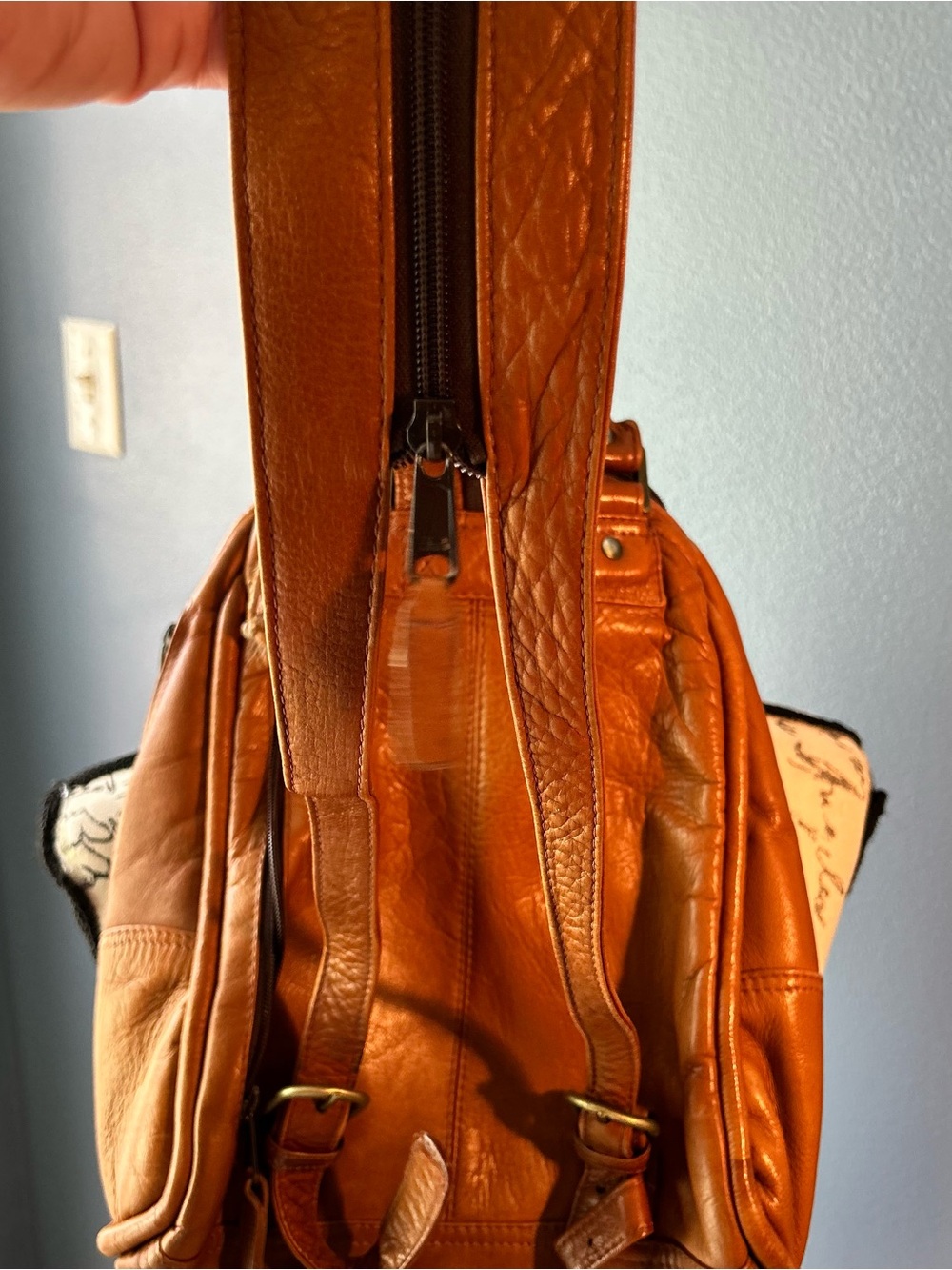 Genuine Leather knap sack - Picture 3 of 12